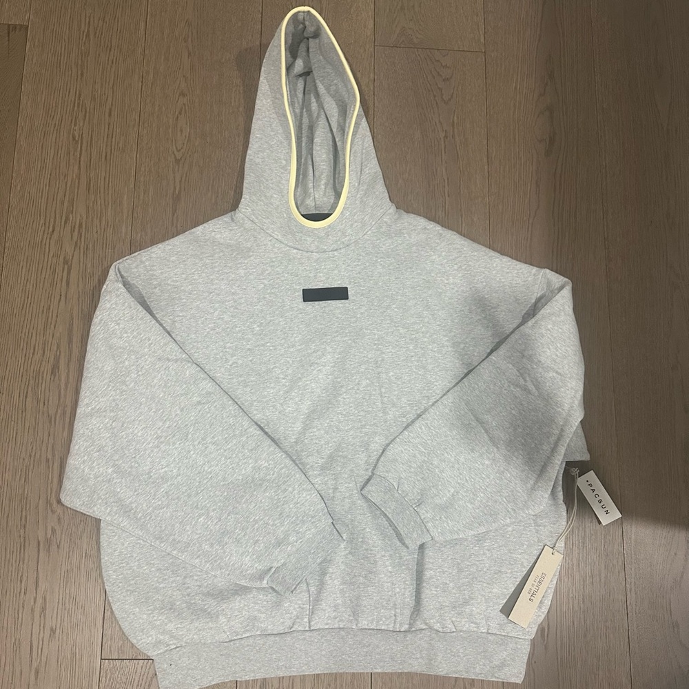 Men’s essentials hoodie